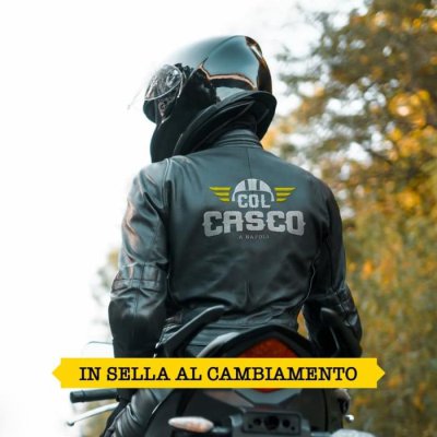 Locandina evento COL CASCO A NAPOLI