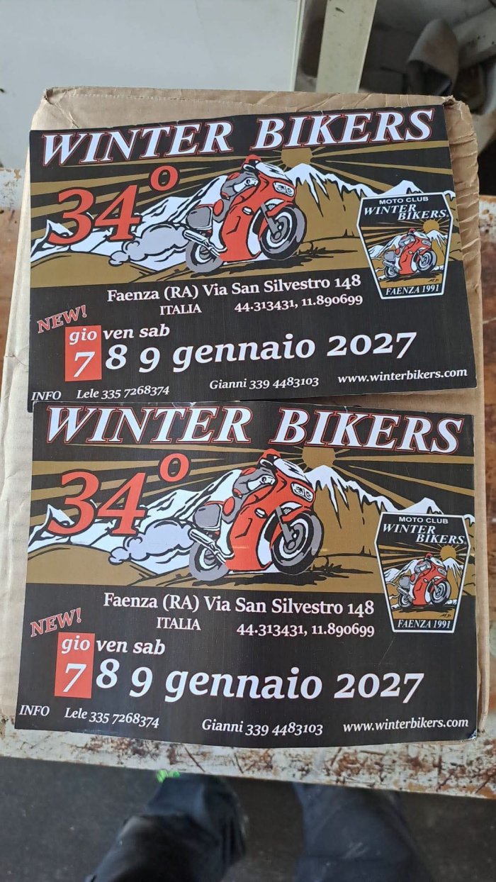 34° WINTER BIKERS